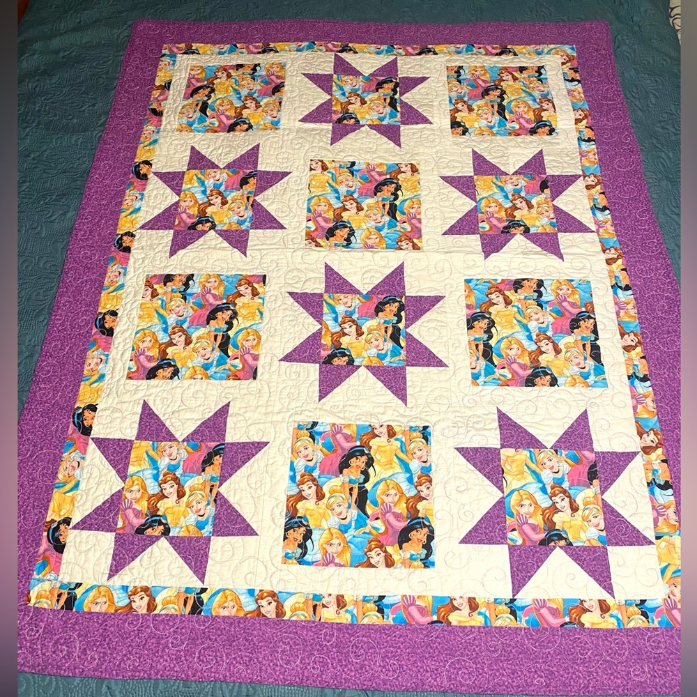 Disney Princess Purple and Cream Star Pattern Quilt